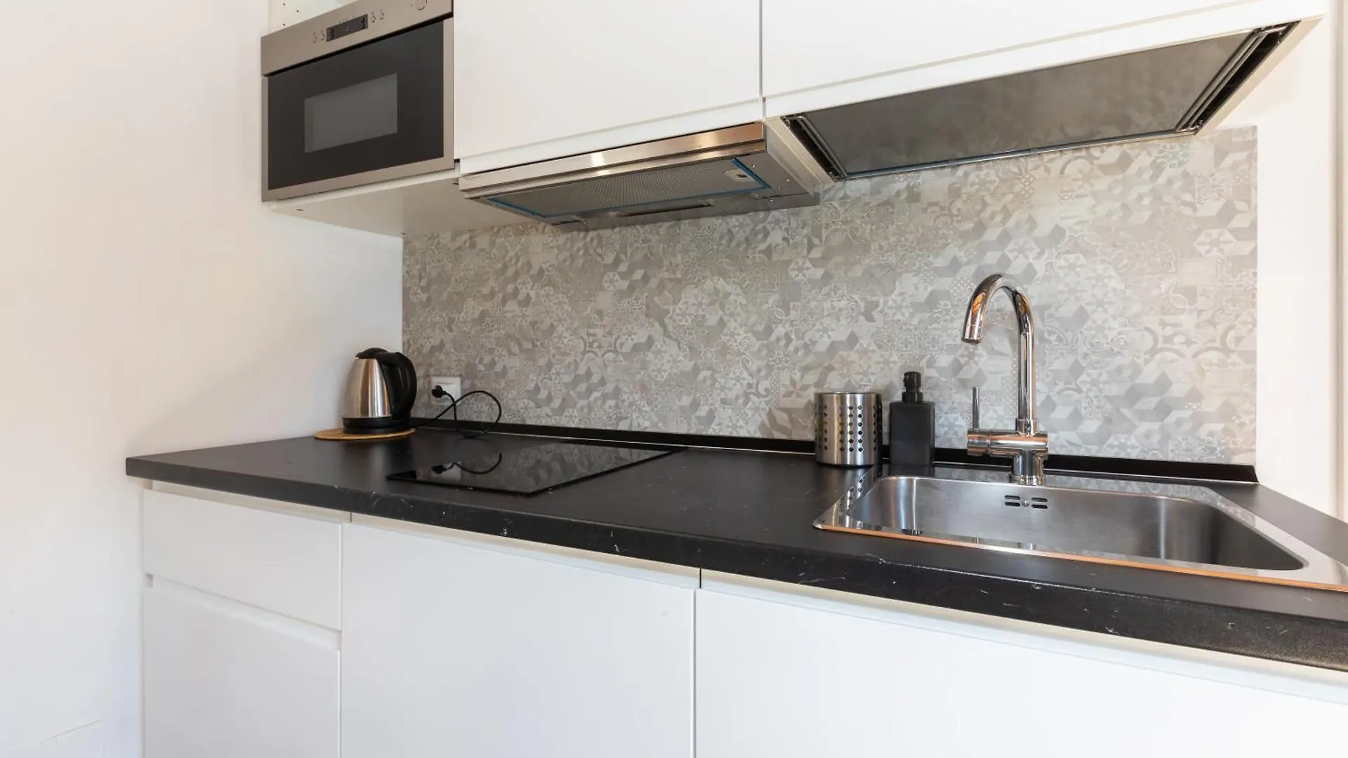 Milan Stay - Alzaia Naviglio Grande Apartamento