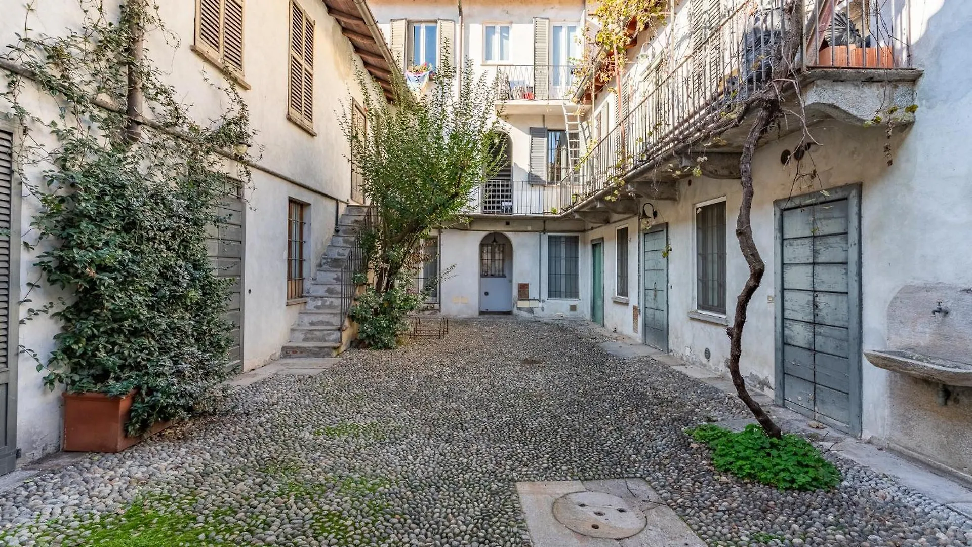 Apartamento Milan Stay - Alzaia Naviglio Grande