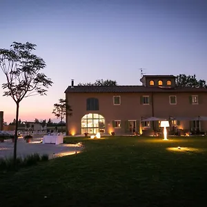  Alloggio per agriturismo Fattoria L'olmetto Italia