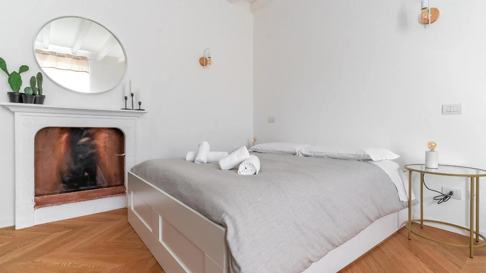 Milan Stay - Alzaia Naviglio Grande Apartmán